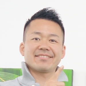 IZURU代表 / 伊藤 出